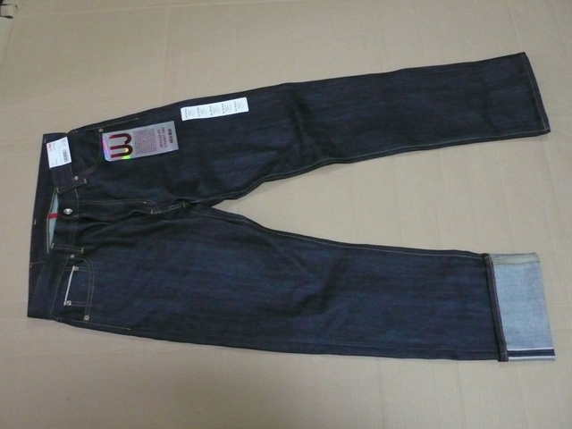 levis uniqlo