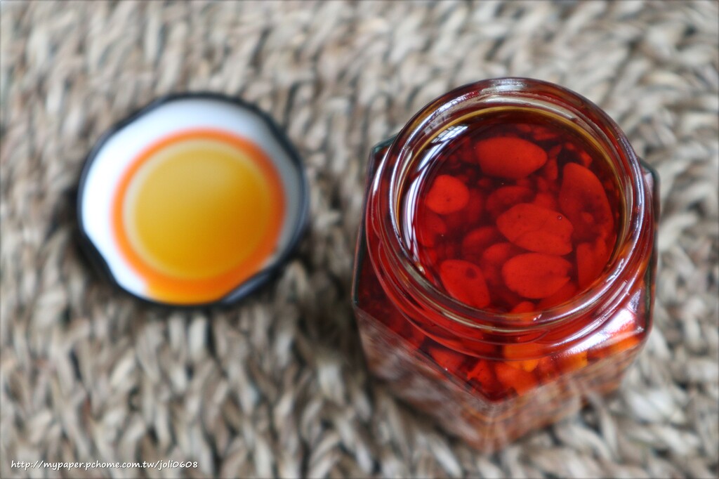 【柒月紅】手作麻辣果油~團購宅配美食推薦 無防腐劑辣椒醬推薦 廚房料理必備懶人救星 拌飯配麵都美味