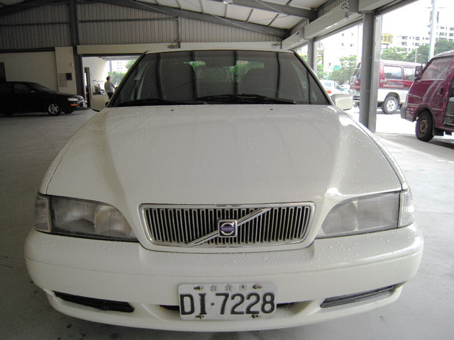 Sum冠威汽車volvo 富豪97年 S70 白 冠頡汽車小游0955 679 355 台北桃園新竹中古車買賣高價收購 Pchome 個人新聞台