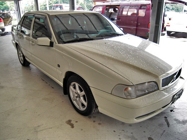 Sum冠威汽車volvo 富豪97年 S70 白 冠頡汽車小游0955 679 355 台北桃園新竹中古車買賣高價收購 Pchome 個人新聞台