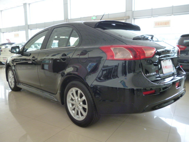 三菱中古車日本原裝進口lancer Sportback五門掀背車1 8 13年優質中古好車 三菱認證中古車好車推薦 三菱認證中古車www Mpo Com Tw Pchome Online 個人新聞台