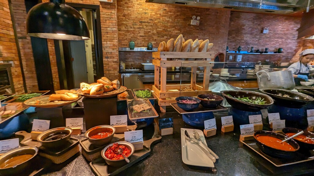 巴拿山飯店
