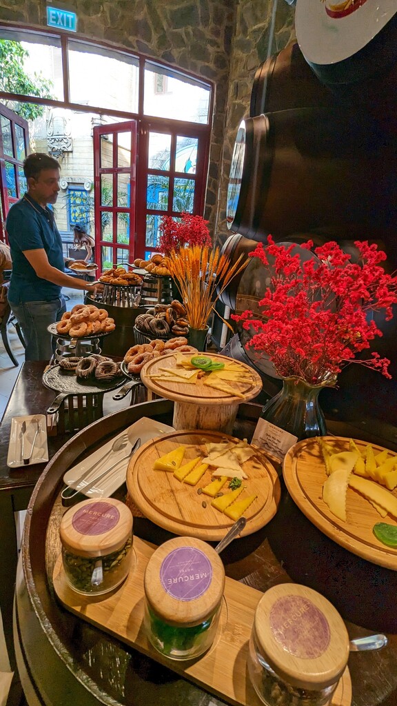 巴拿山飯店早餐