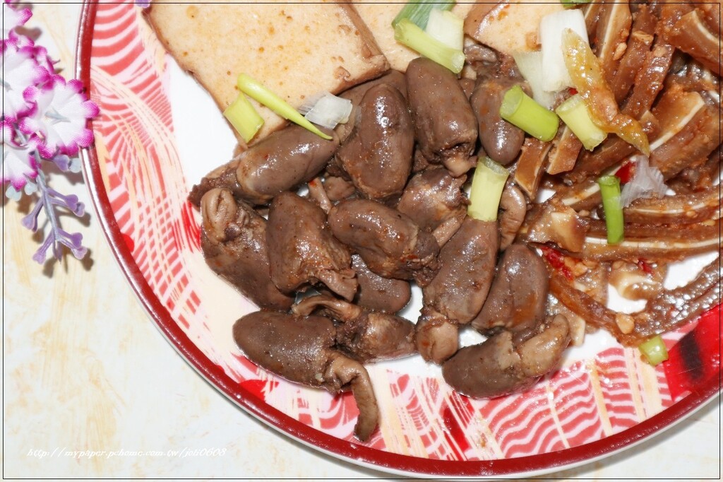 【滬尾滷味HuweiLomei】淡水伴手禮盒推薦 點心解饞下酒首選推薦 三代配方嚴選滷製 唰嘴滋味深深擄獲你的胃