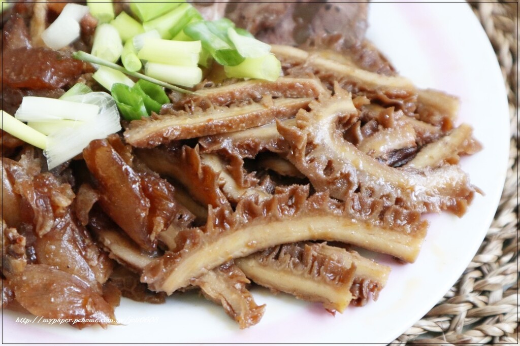 【滬尾滷味HuweiLomei】淡水伴手禮盒推薦 點心解饞下酒首選推薦 三代配方嚴選滷製 唰嘴滋味深深擄獲你的胃