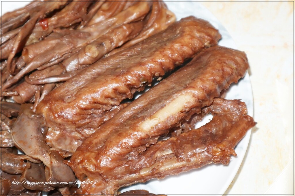 【滬尾滷味HuweiLomei】淡水伴手禮盒推薦 點心解饞下酒首選推薦 三代配方嚴選滷製 唰嘴滋味深深擄獲你的胃