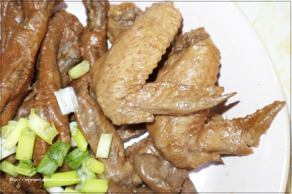 【滬尾滷味HuweiLomei】淡水伴手禮盒推薦 點心解饞下酒首選推薦 三代配方嚴選滷製 唰嘴滋味深深擄獲你的胃